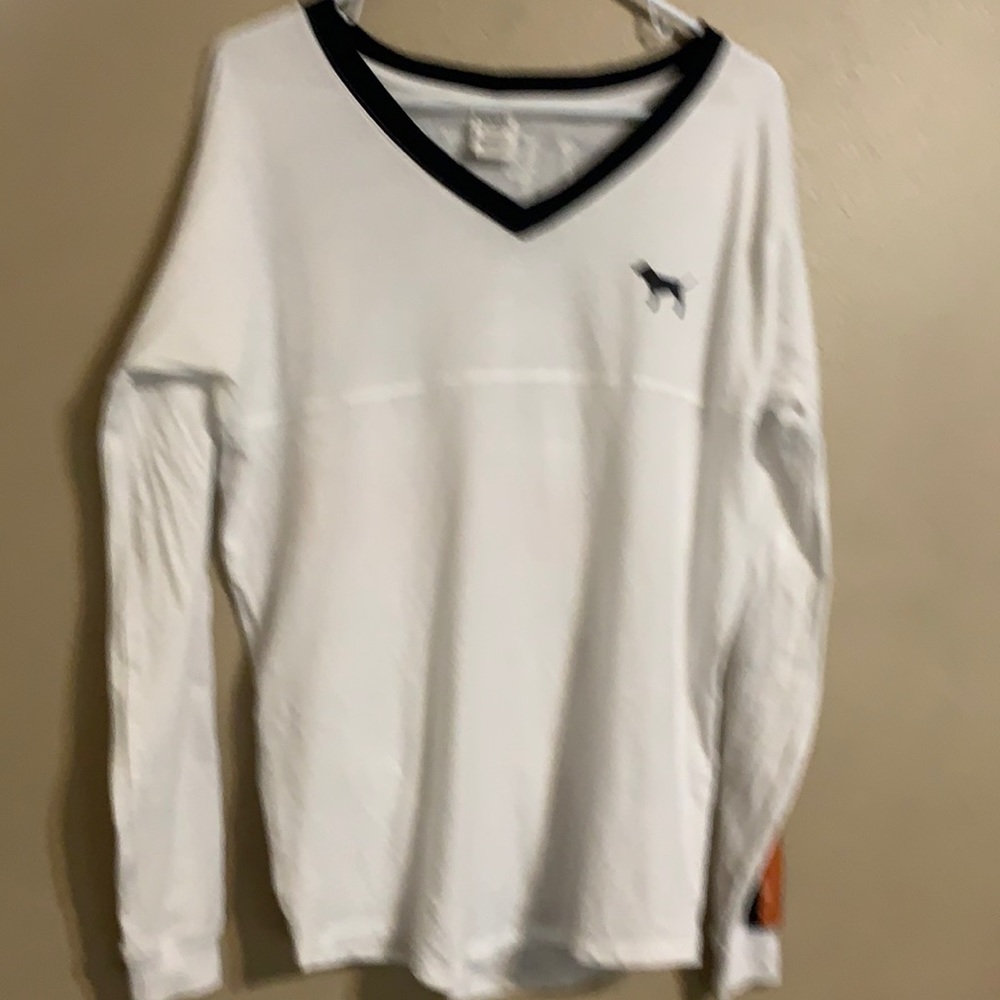 Victoria’s Secret pink bling v neck